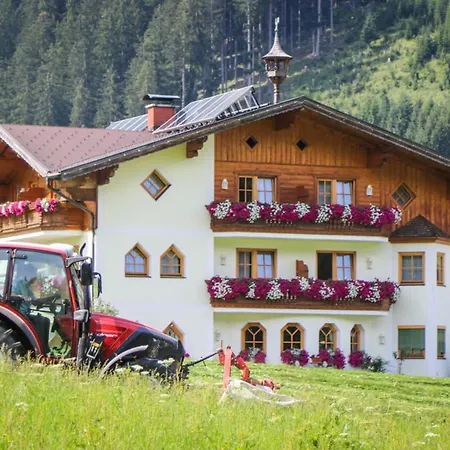 Laemmerhof 2*