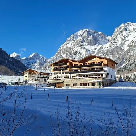 فندق Laemmerhof 3*